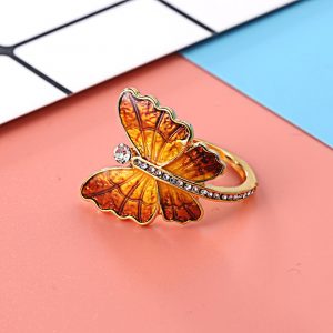 Trendy Creative Butterfly Crystal Finger Wedding Rings Yellow Blue Color Wing Luxury Shiny Glamour Ring Jewelry Girl Gift Bijoux