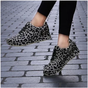 Comfortable Leopard Pattern Sneakers